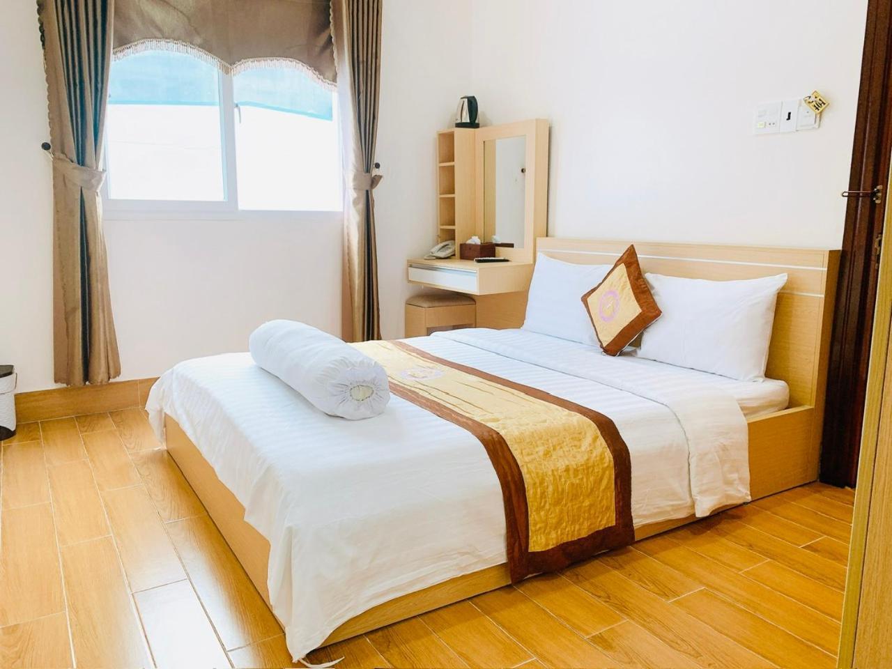 Phuc Hung Hotel Rạch Giá Dış mekan fotoğraf